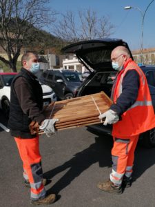 Mairie Saint-Savournin distribution composteurs
