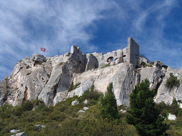 Mairie de Saint-Savournin Visite des Baux de Provence Jeudi 18 septembre
