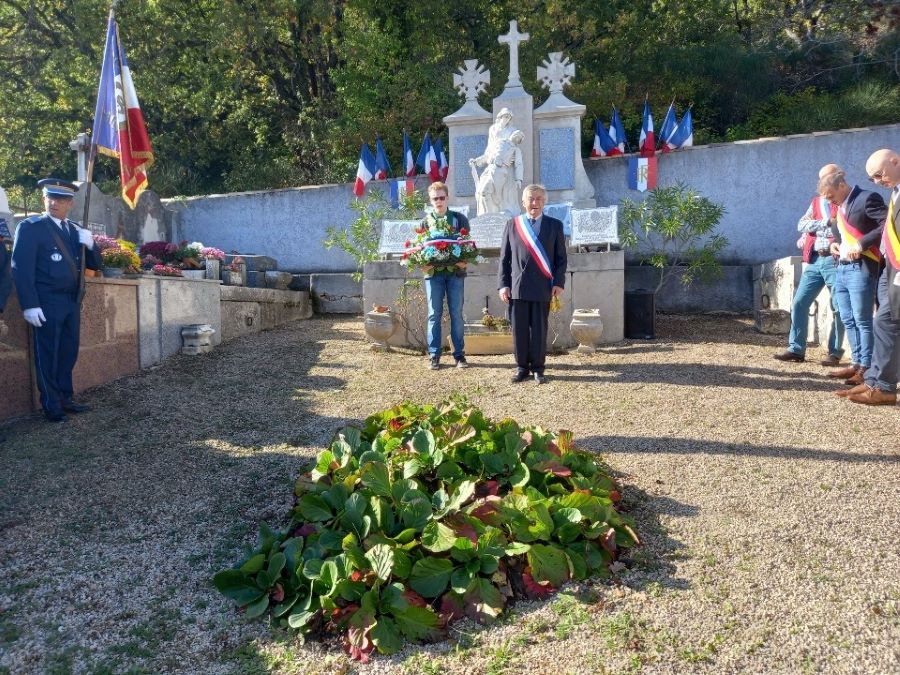 Mairie Saint-Savournin commémoration vendredi 11 novembre 2022 retour sur image