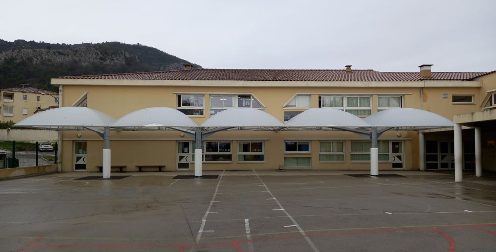 Mairie Saint-Savournin préau école fini fev 2023