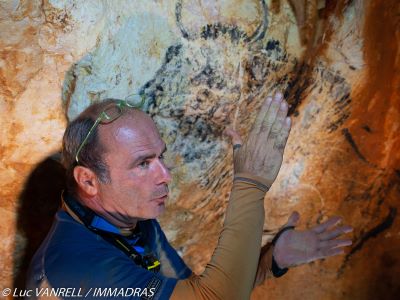 Mairie Saint-Savournin portrait luc vanrell conférence la grotte cosquer 8 dec 2023